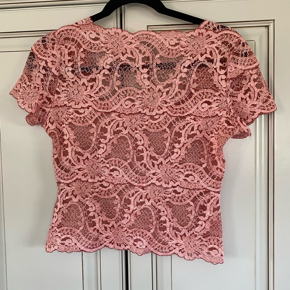 Lace top - Picture 2 of 3